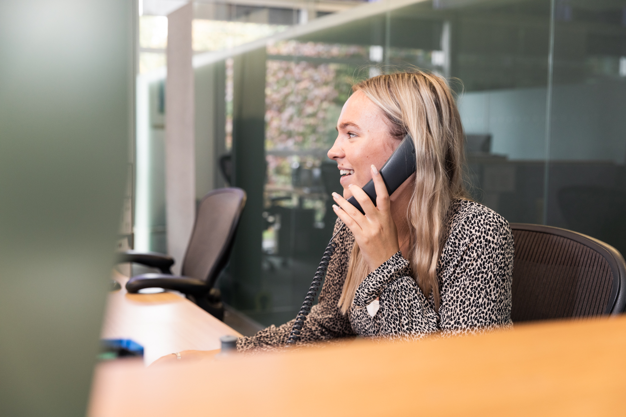 Employee answering customer query